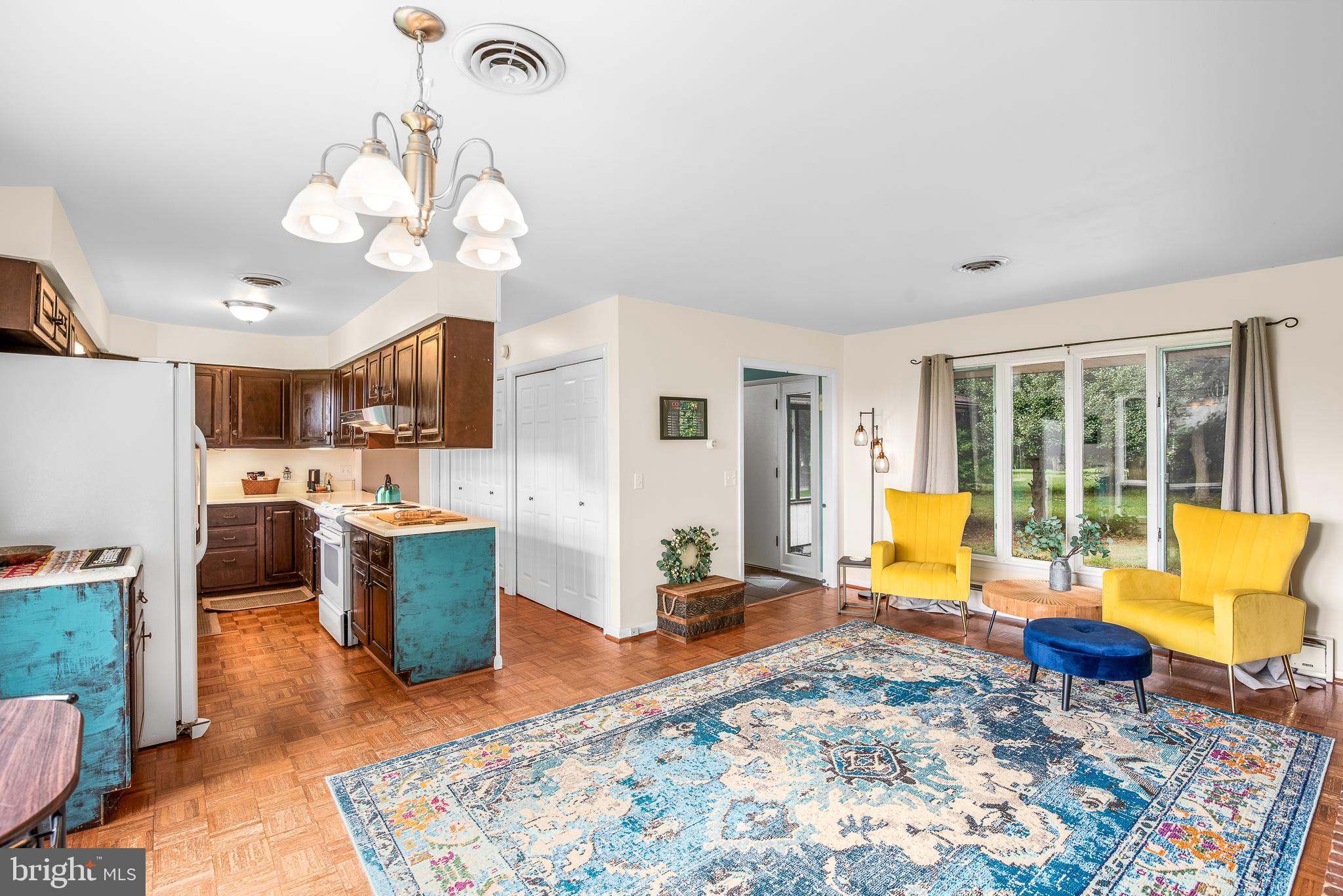 106 Davidson Dr