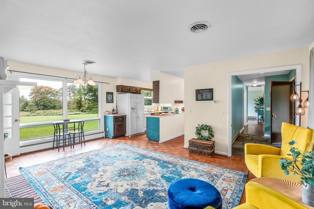 106 Davidson Dr