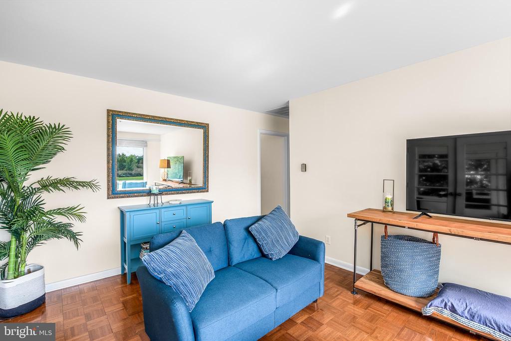 106 Davidson Dr