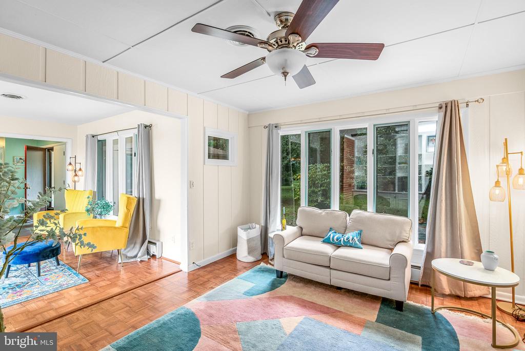 106 Davidson Dr