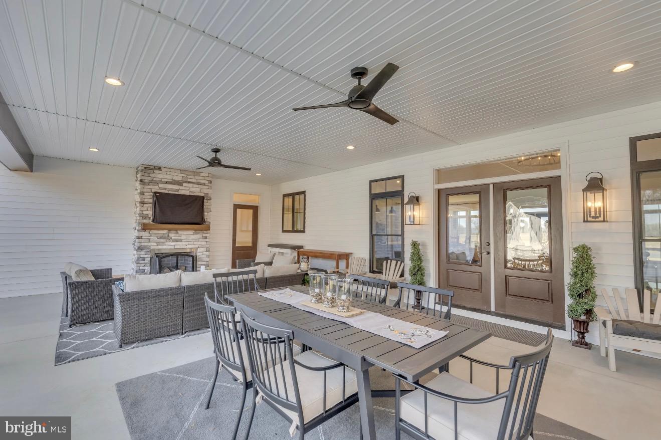 123 Thicket Ct