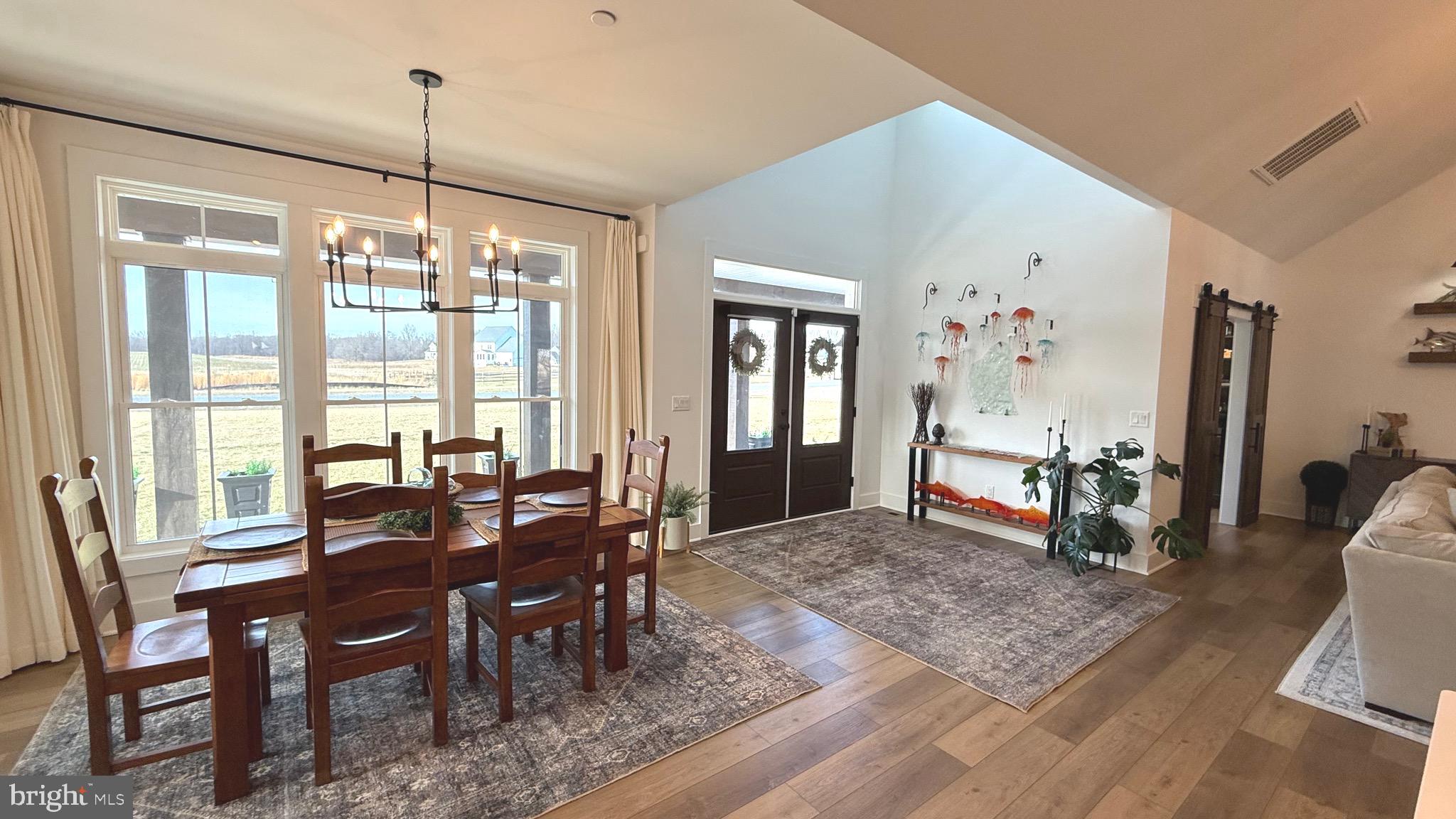 123 Thicket Ct