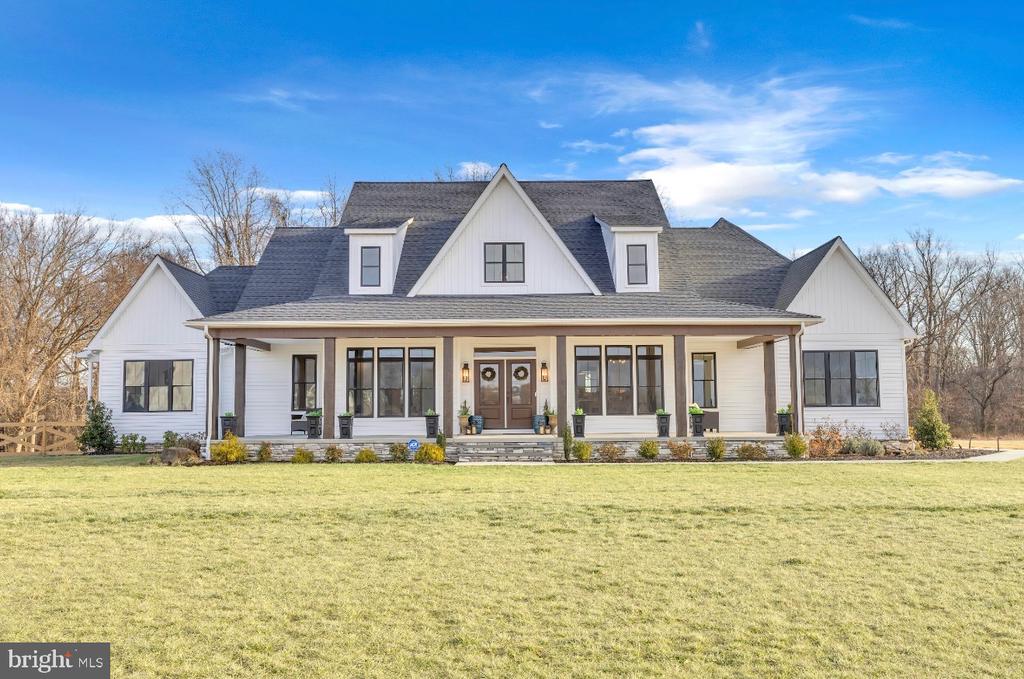 123 Thicket Ct