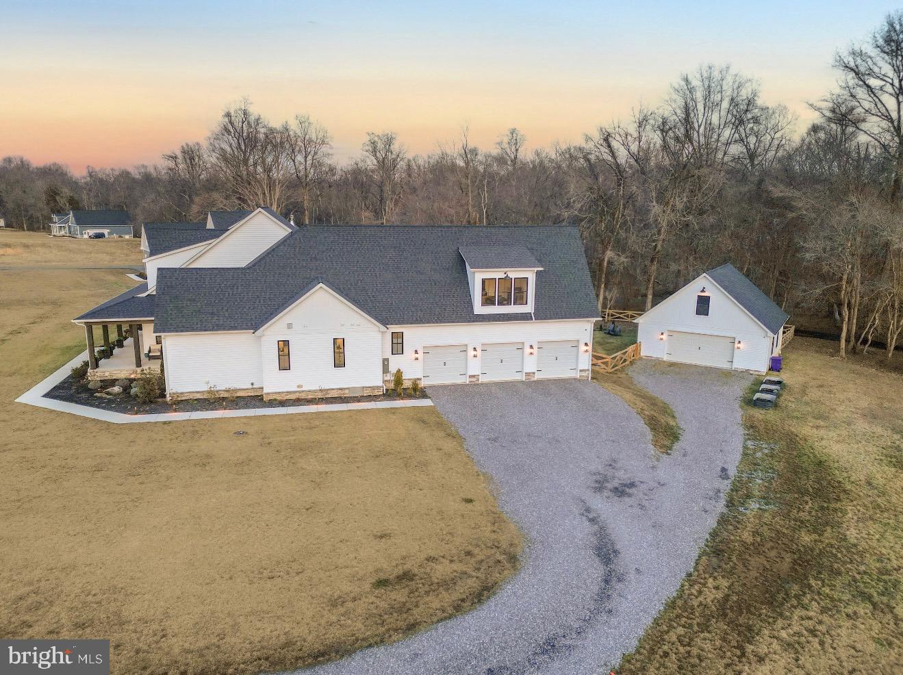 123 Thicket Ct
