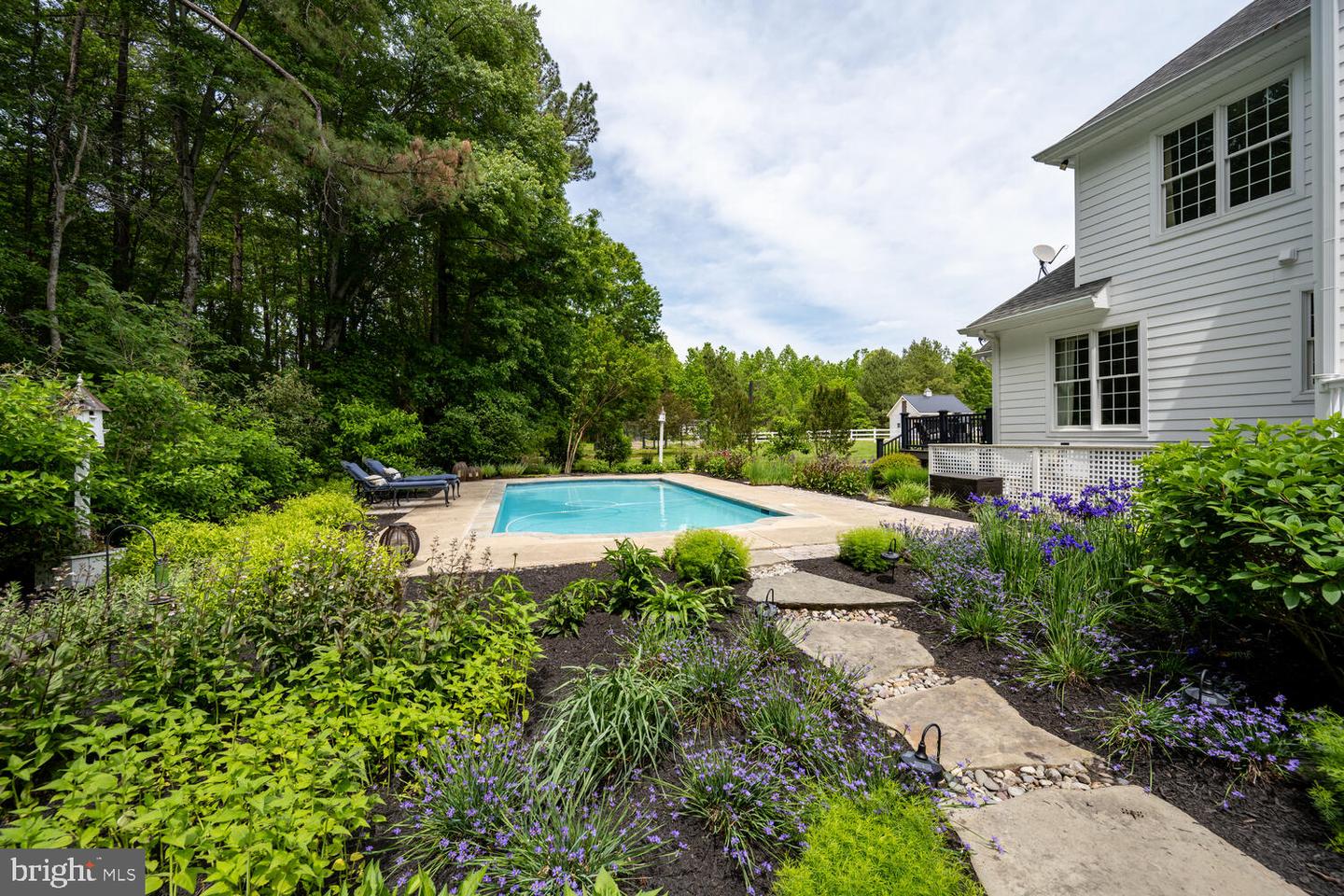 200 Green Farm Ln