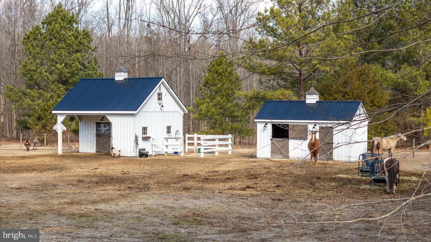 200 Green Farm Ln