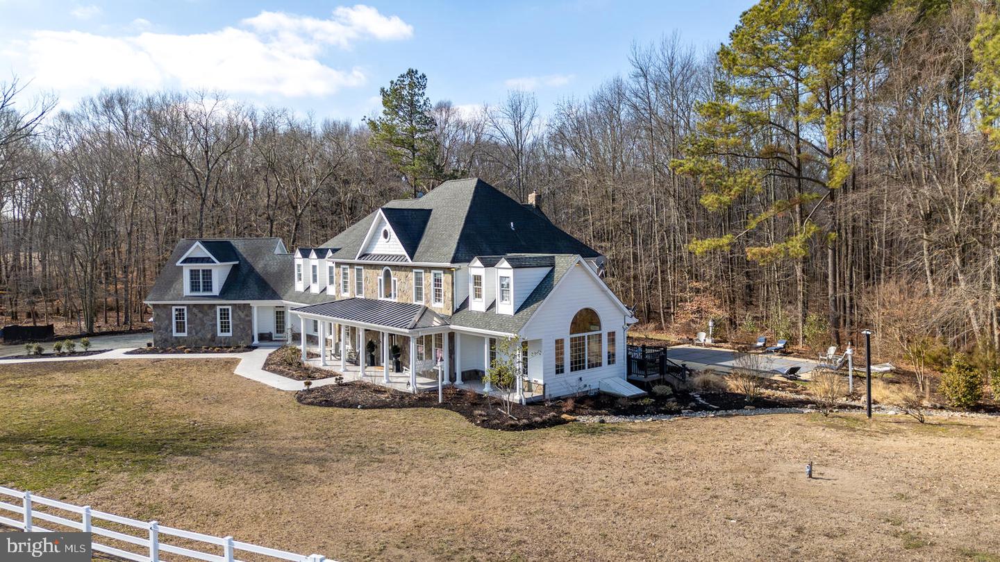 200 Green Farm Ln