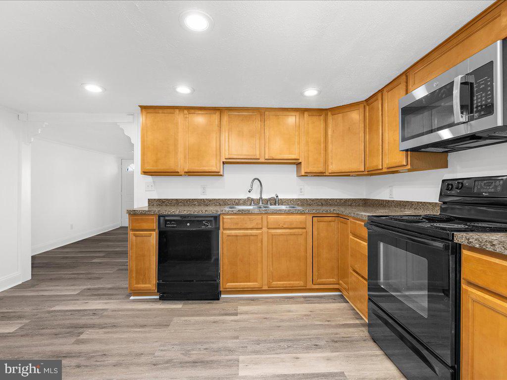 308 DOMINION RD