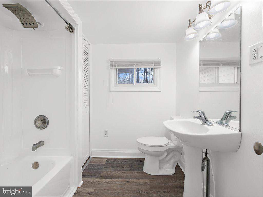 308 DOMINION RD