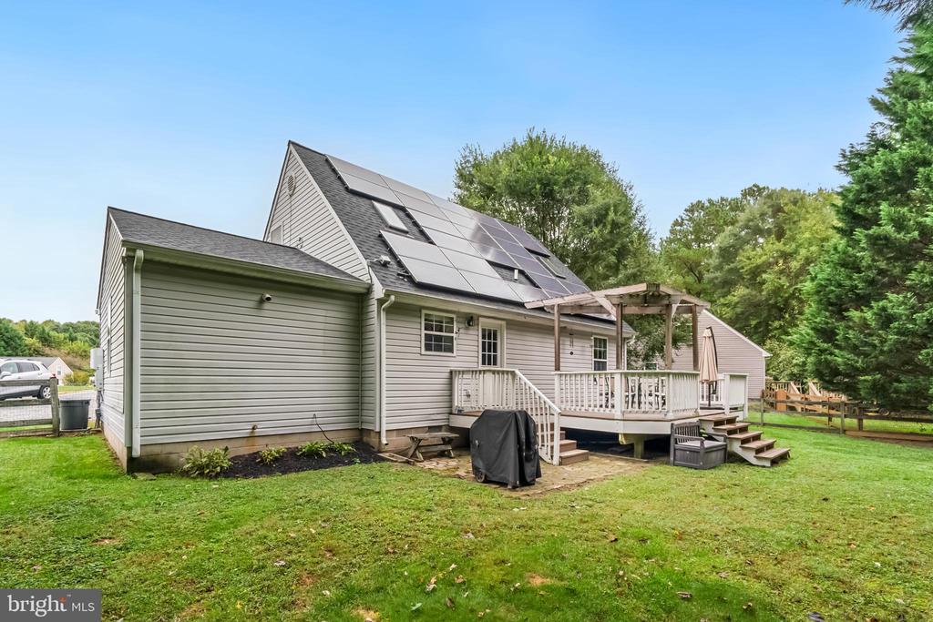 105 Donna Anne Ct