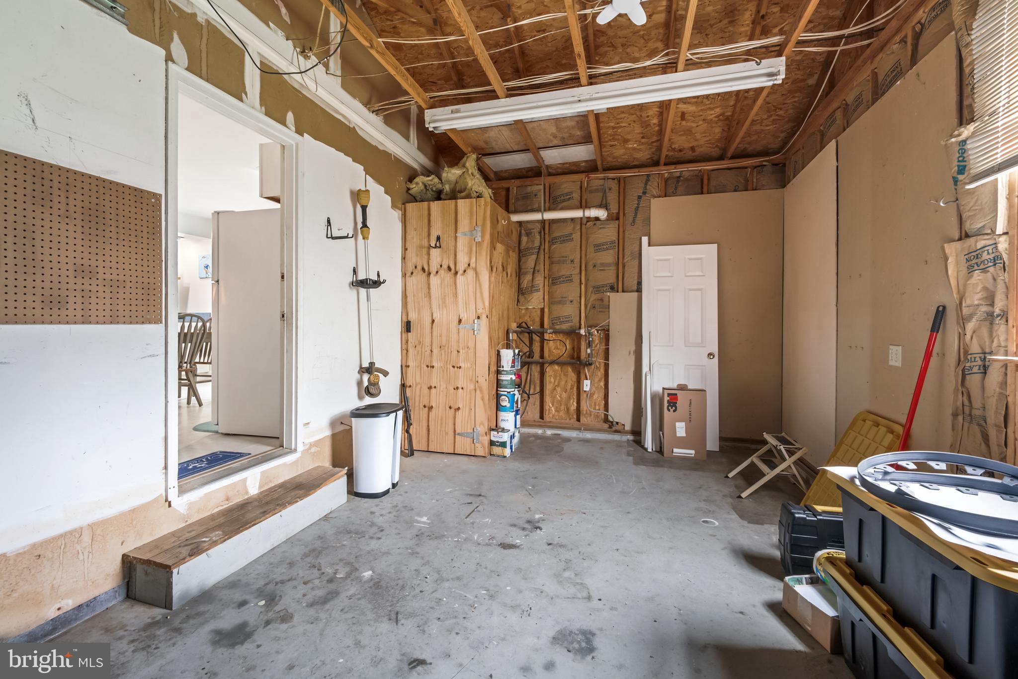 105 Donna Anne Ct