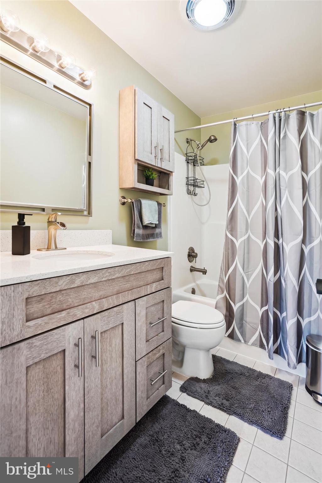 202 Ringneck Ct