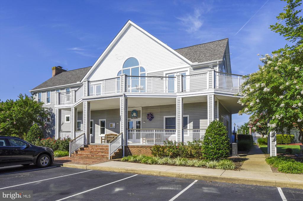 202 Ringneck Ct
