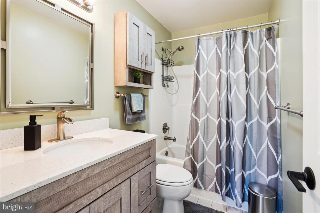 202 Ringneck Ct