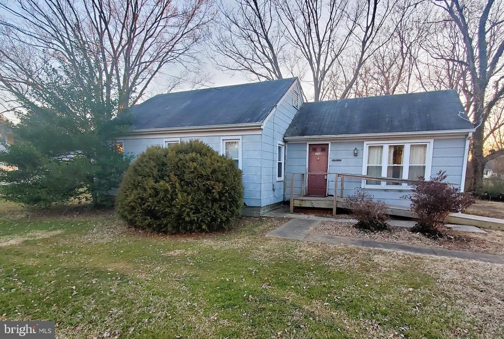 112 Melvin Ave