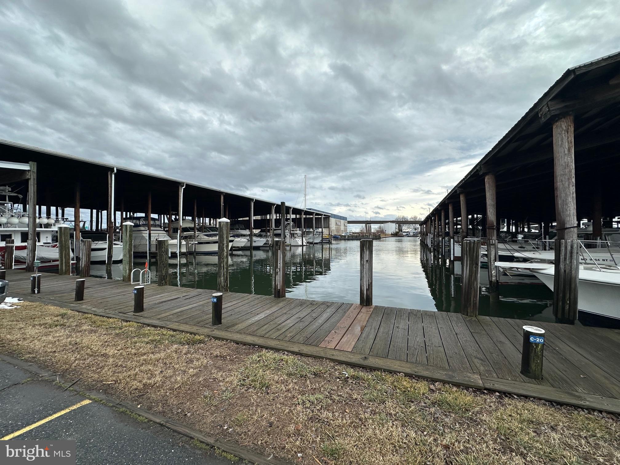 7-B Piney Narrows Rd