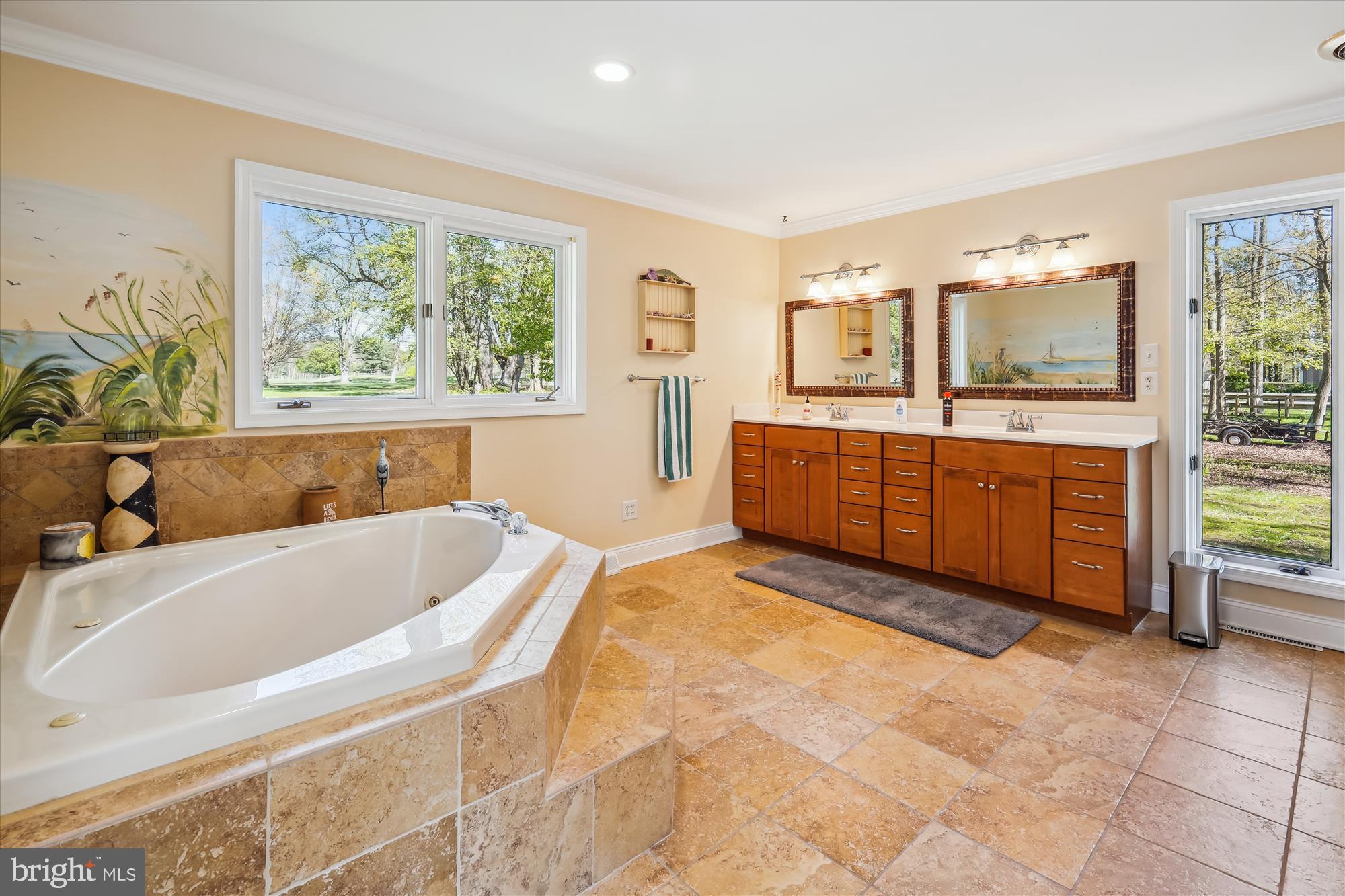 42 Prospect Bay Dr W
