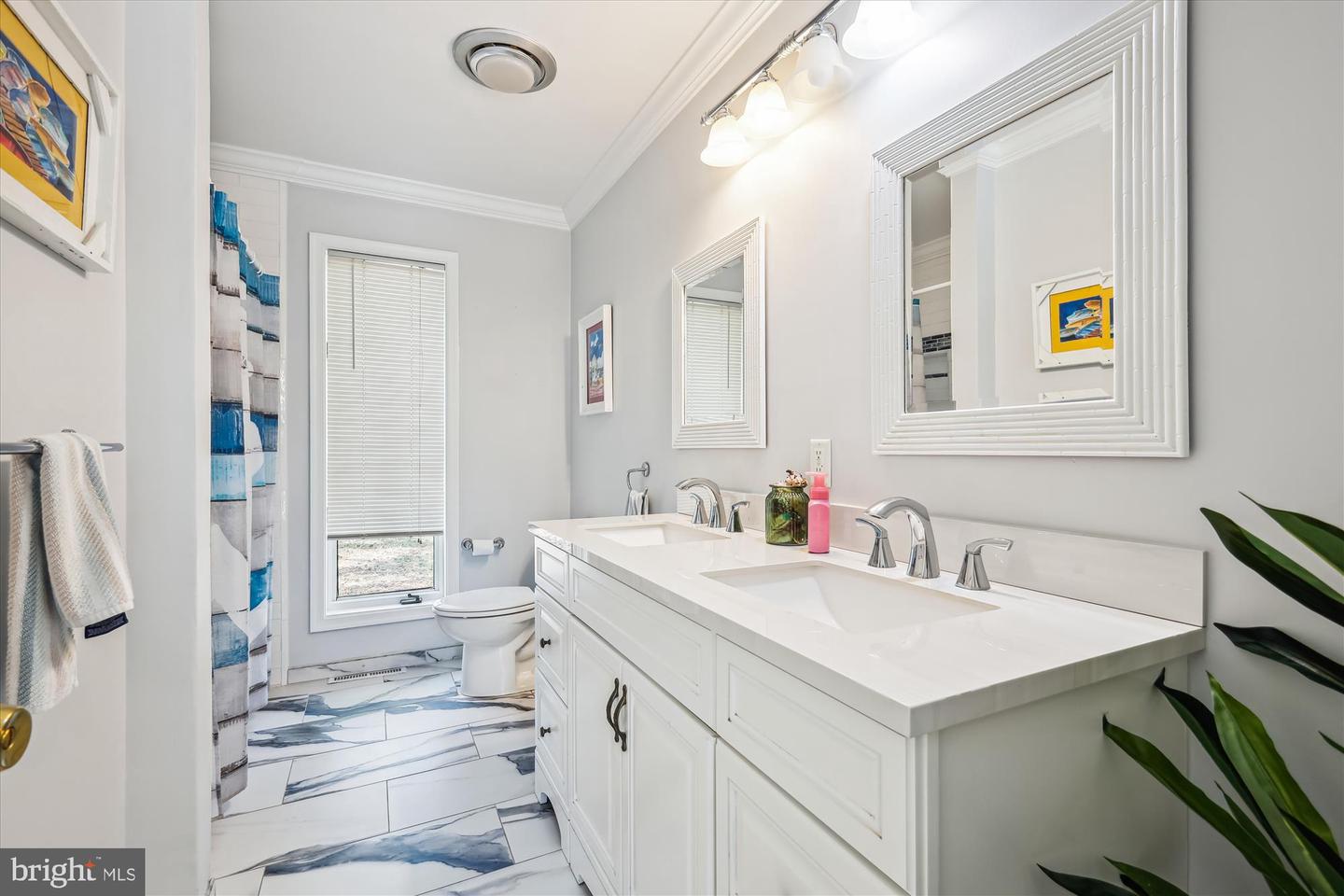 42 Prospect Bay Dr W