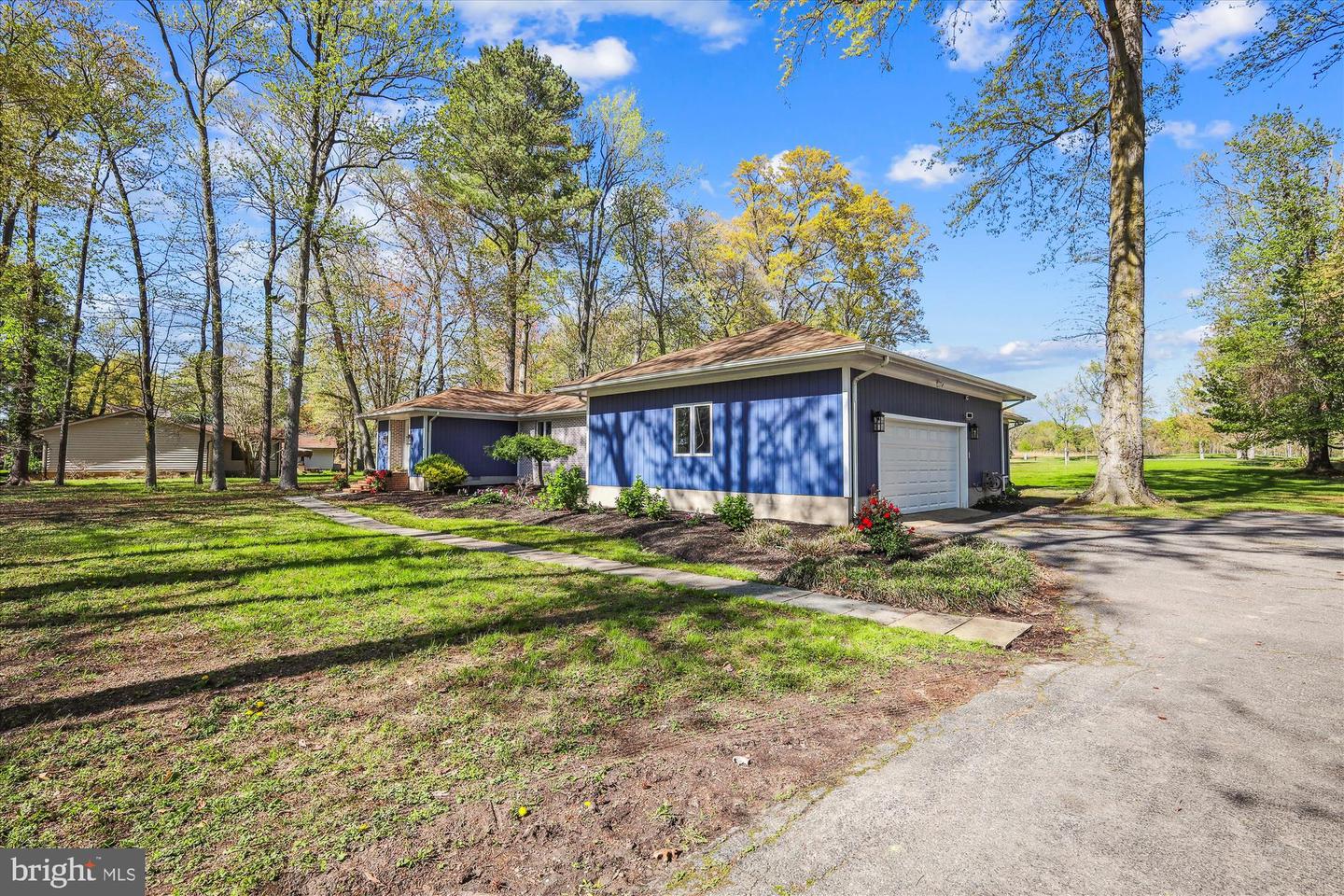 42 Prospect Bay Dr W