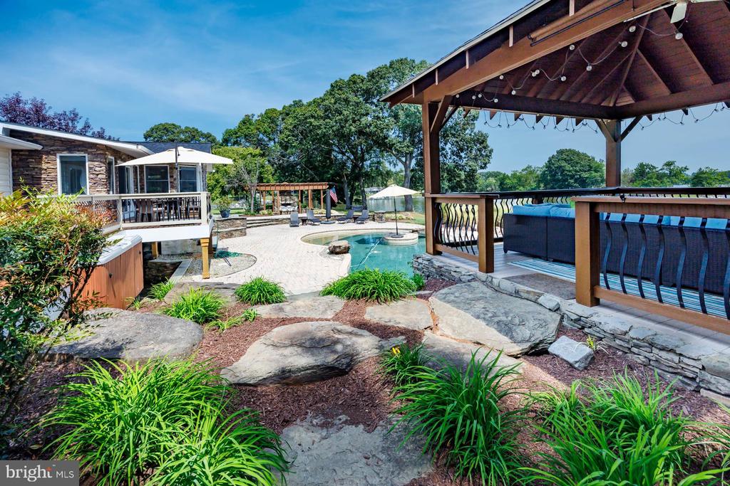 213 Grason Vista Dr