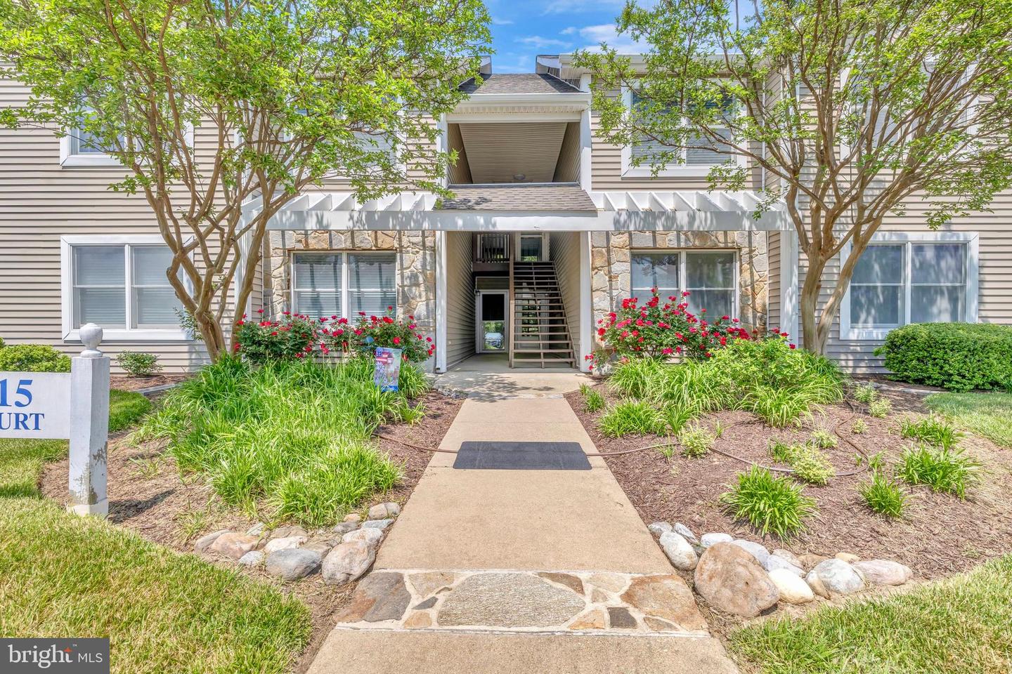 605 Teal Ct
