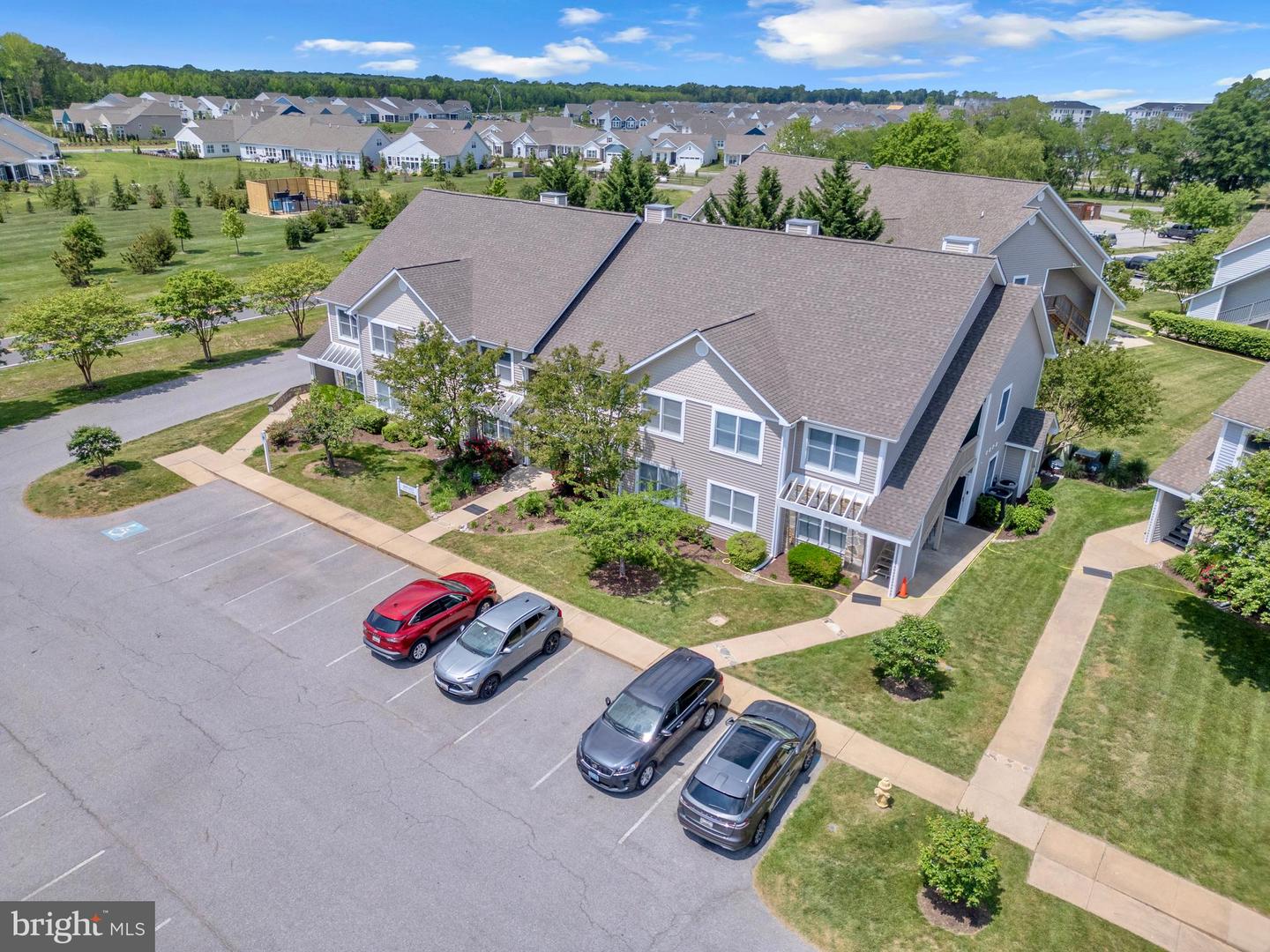 605 Teal Ct