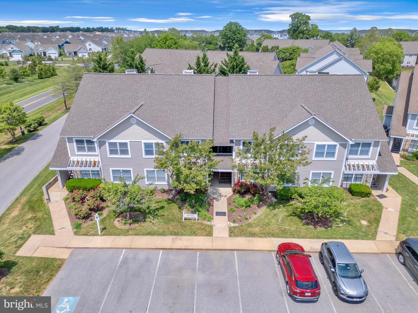 605 Teal Ct