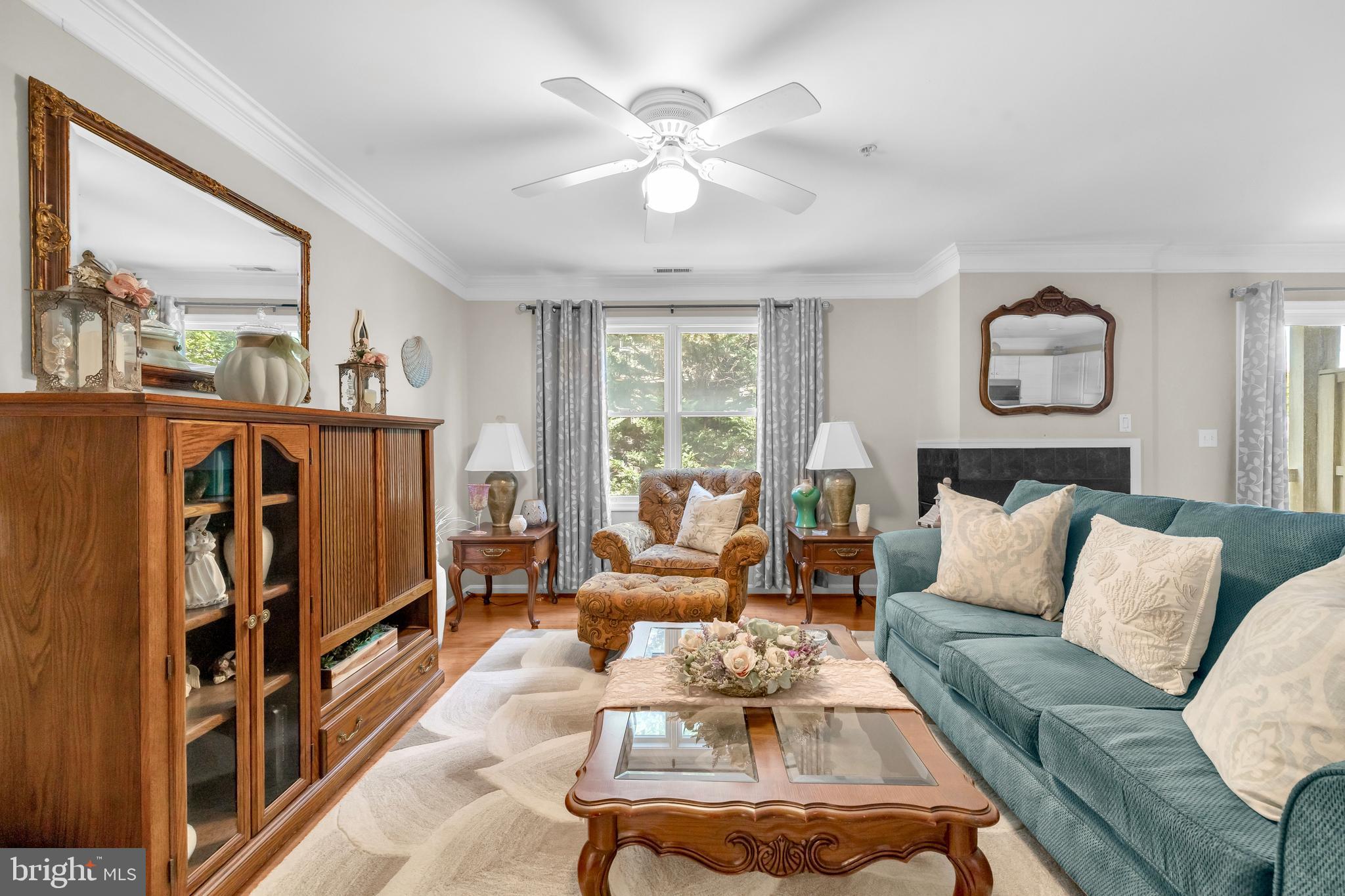 605 Teal Ct