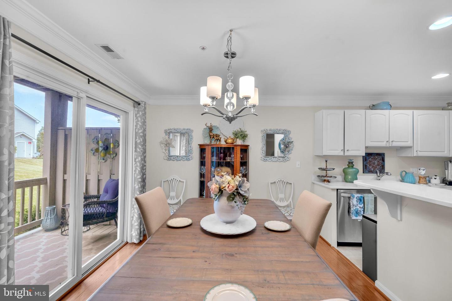605 Teal Ct