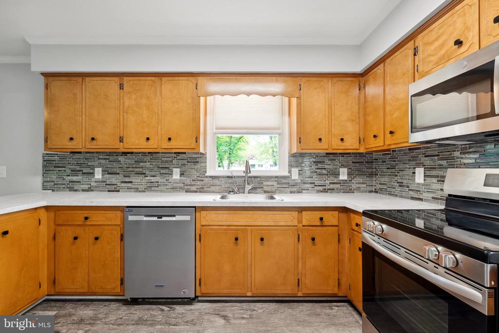 109 Edmore Rd