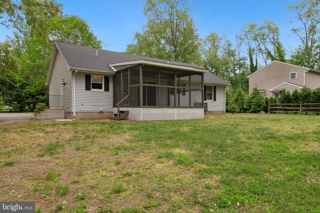 109 Edmore Rd