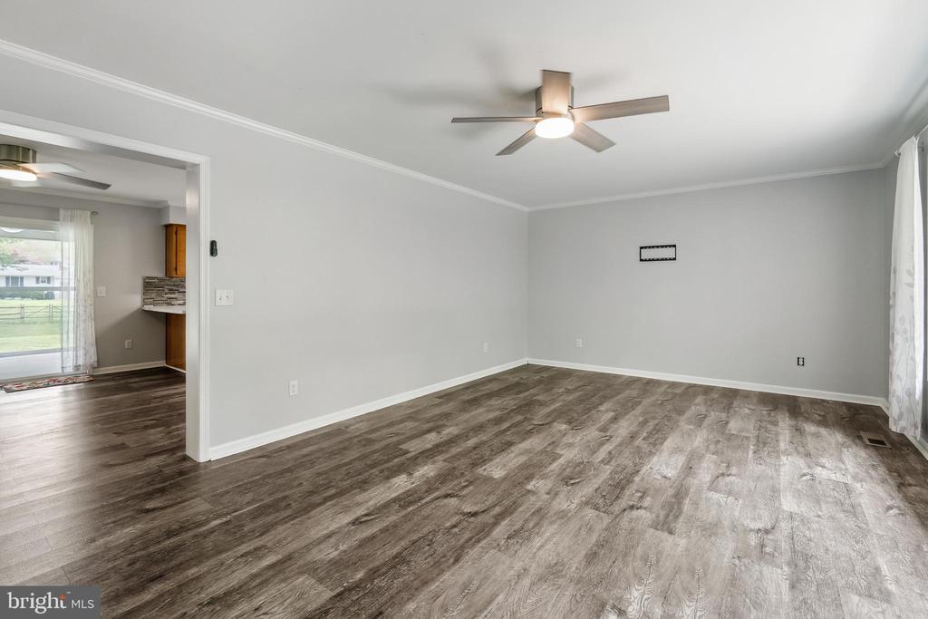 109 Edmore Rd