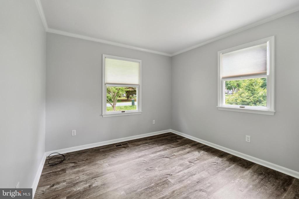 109 Edmore Rd