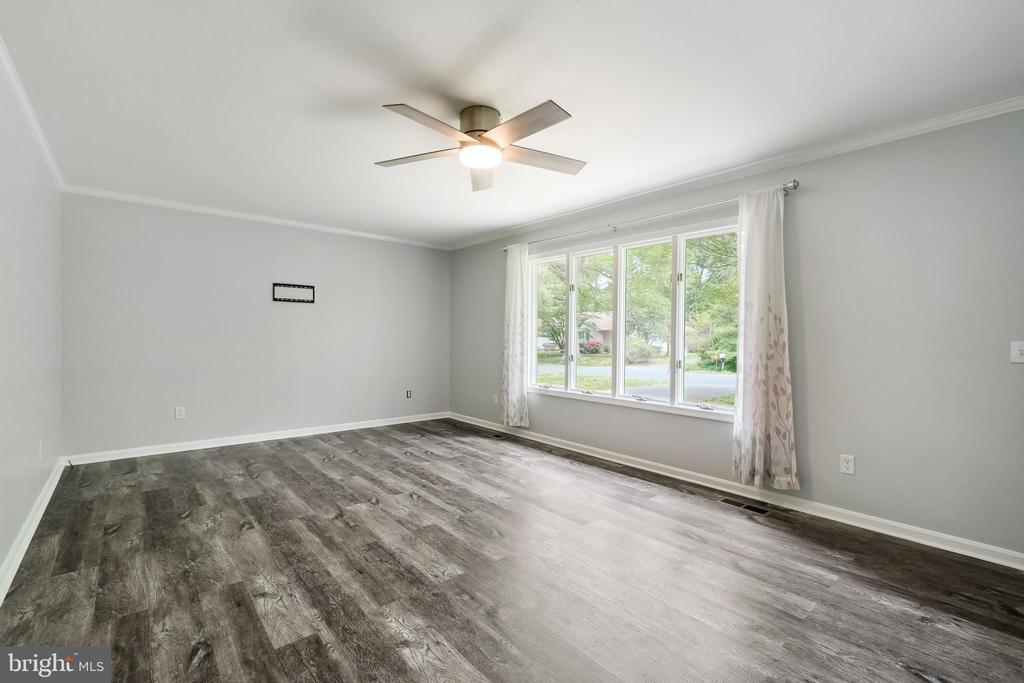 109 Edmore Rd