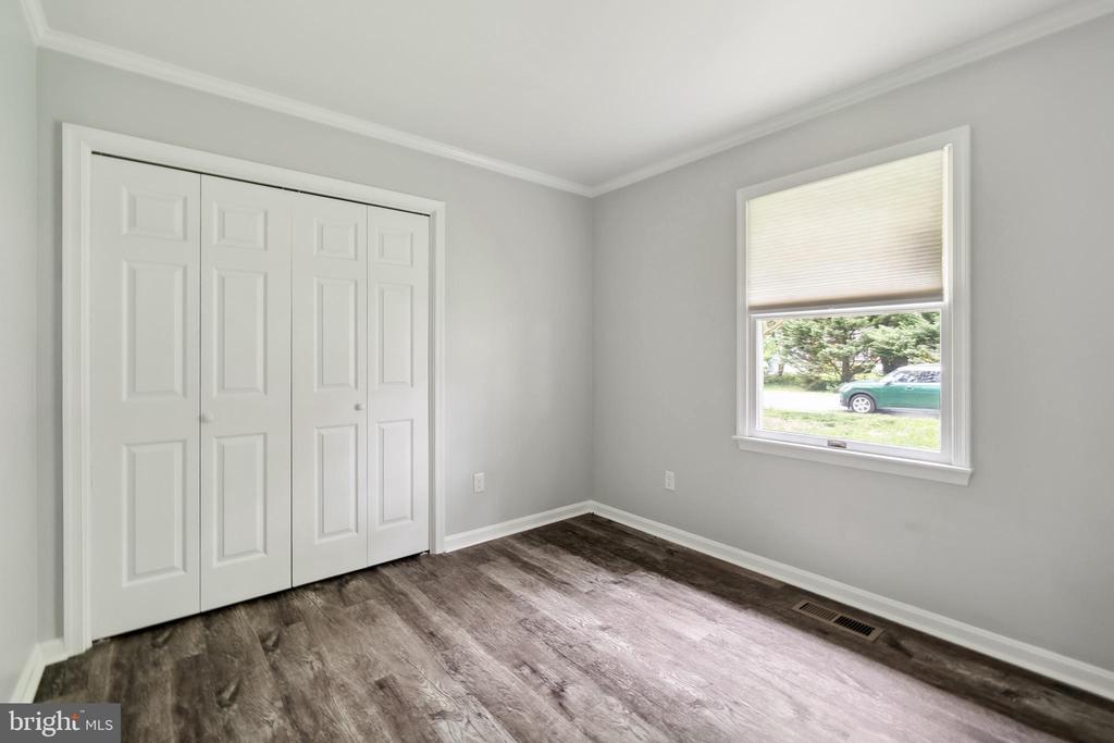 109 Edmore Rd