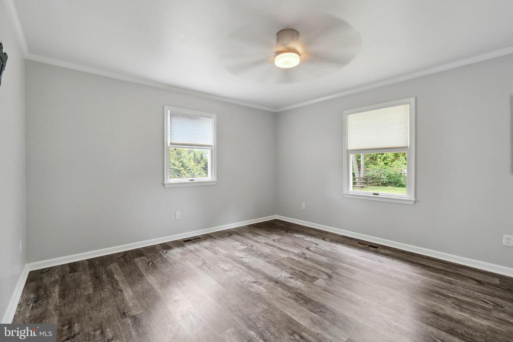 109 Edmore Rd