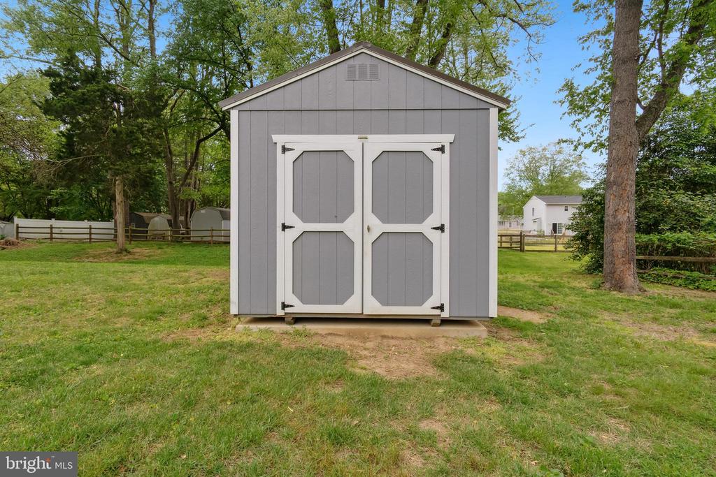 109 Edmore Rd