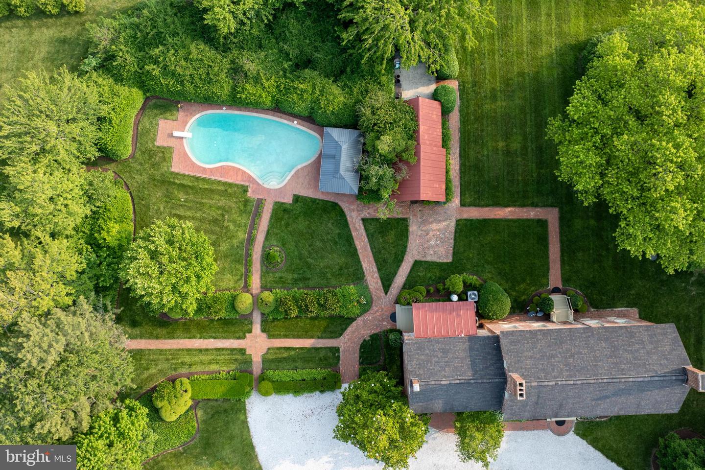 1108 Ruthsburg Rd