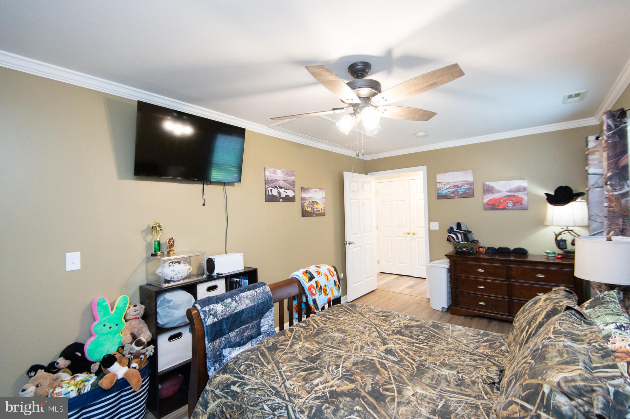 3 Ackerman Ct