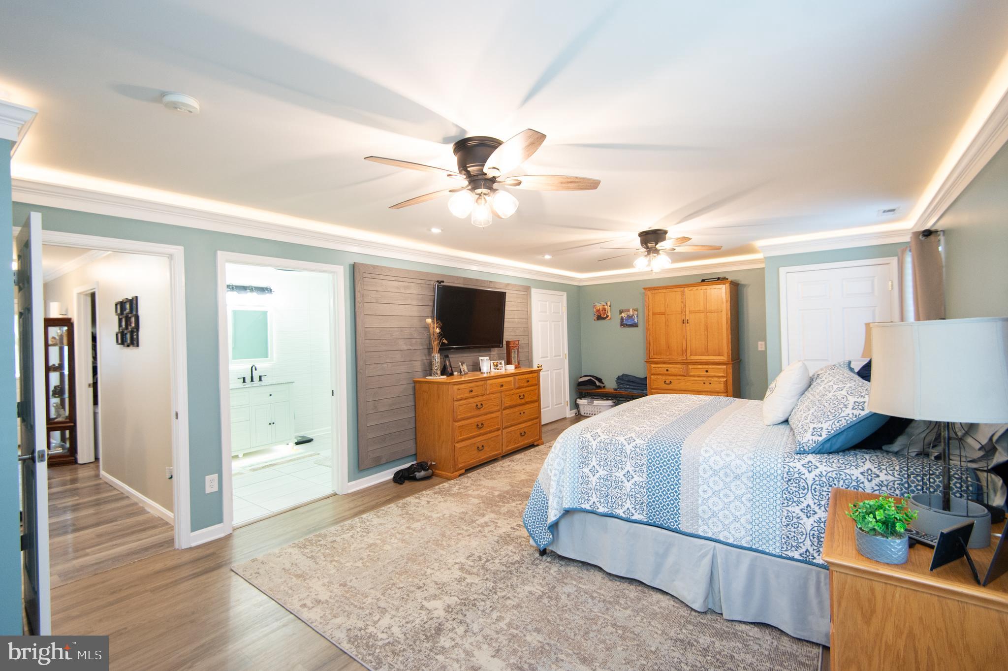 3 Ackerman Ct