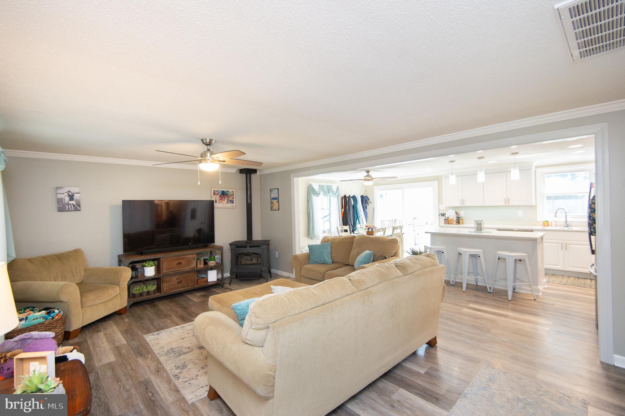 3 Ackerman Ct