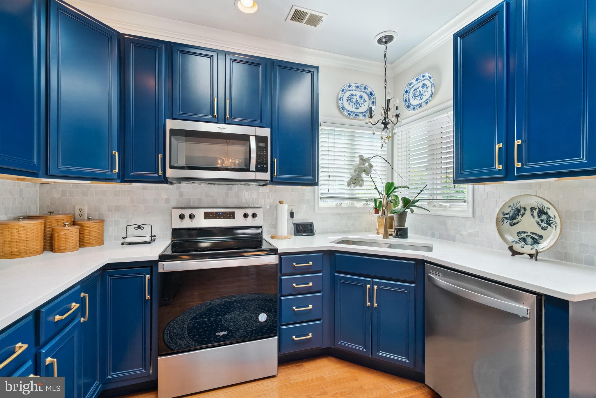 1803 Marion Quimby Dr