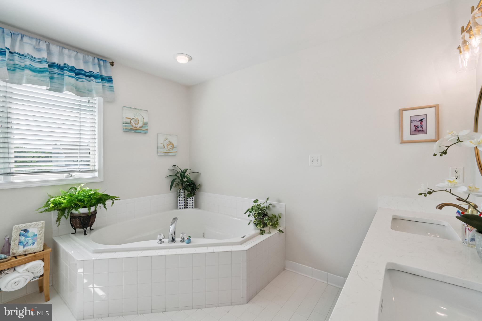 1803 Marion Quimby Dr