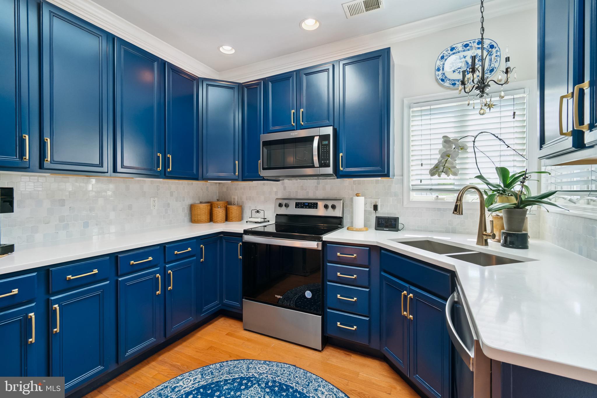 1803 Marion Quimby Dr