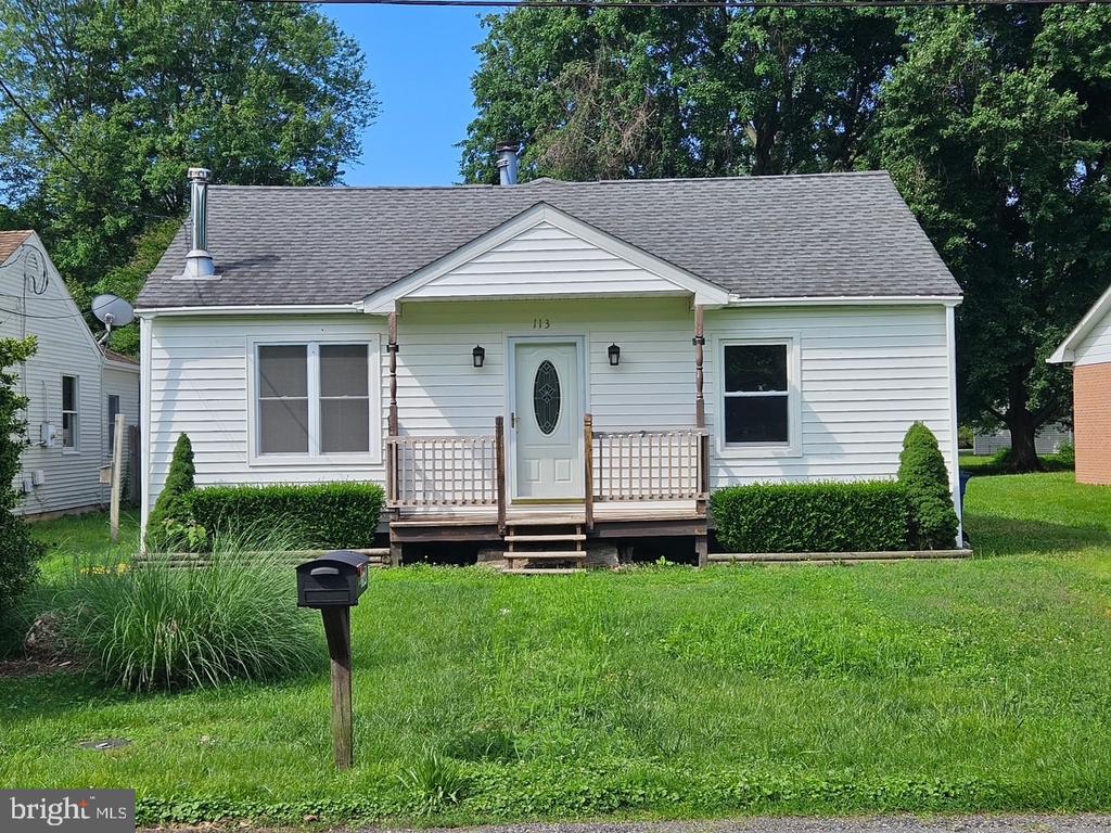 113 Old Wharf Ln