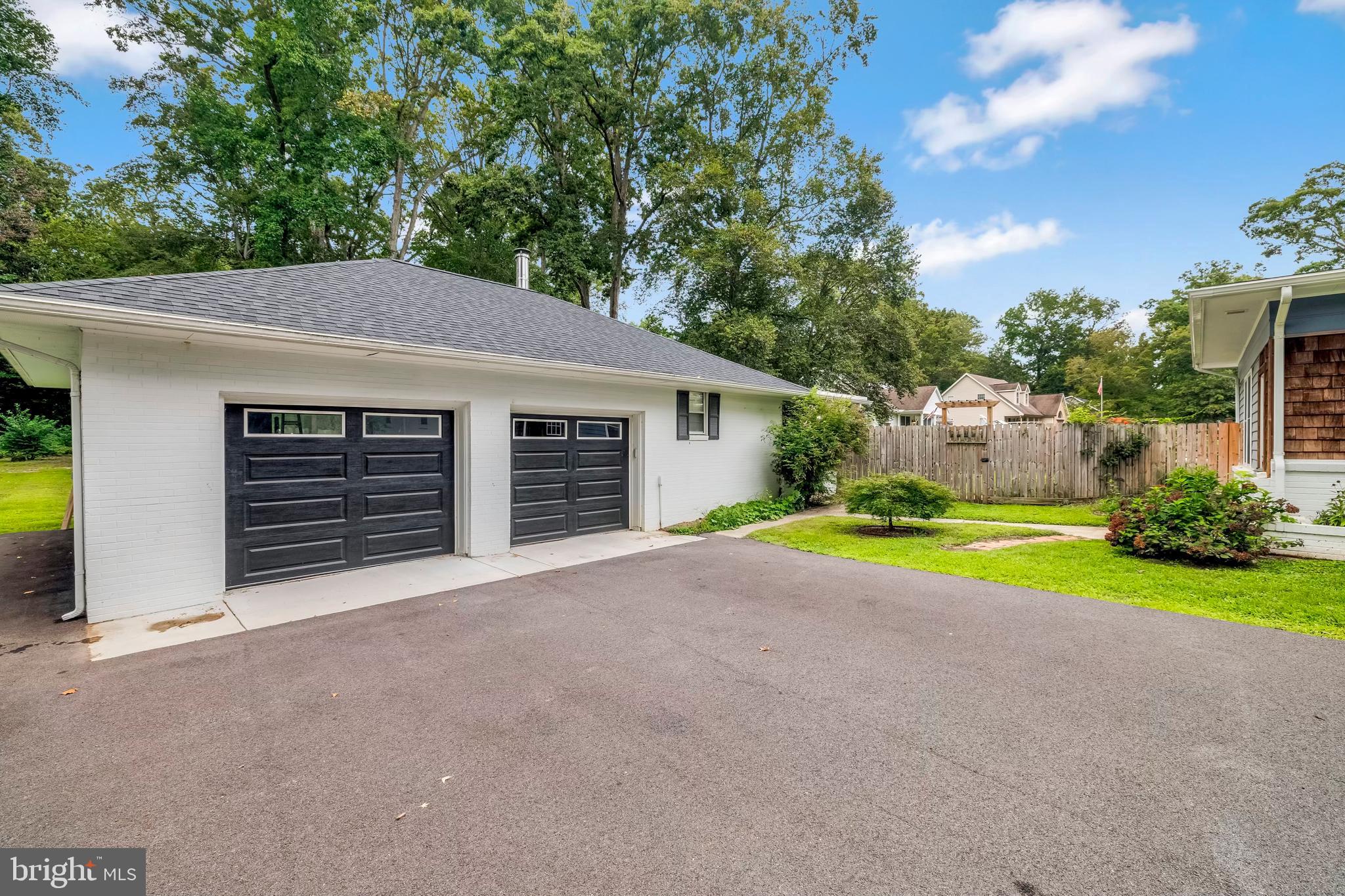 129 White Marsh Rd