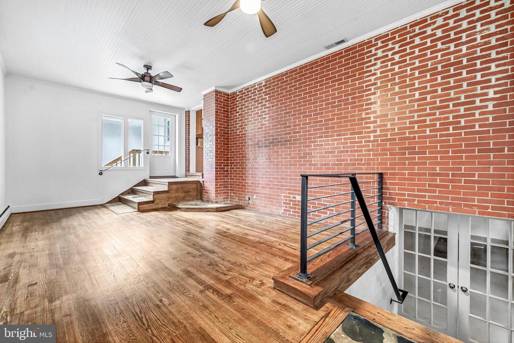 129 White Marsh Rd