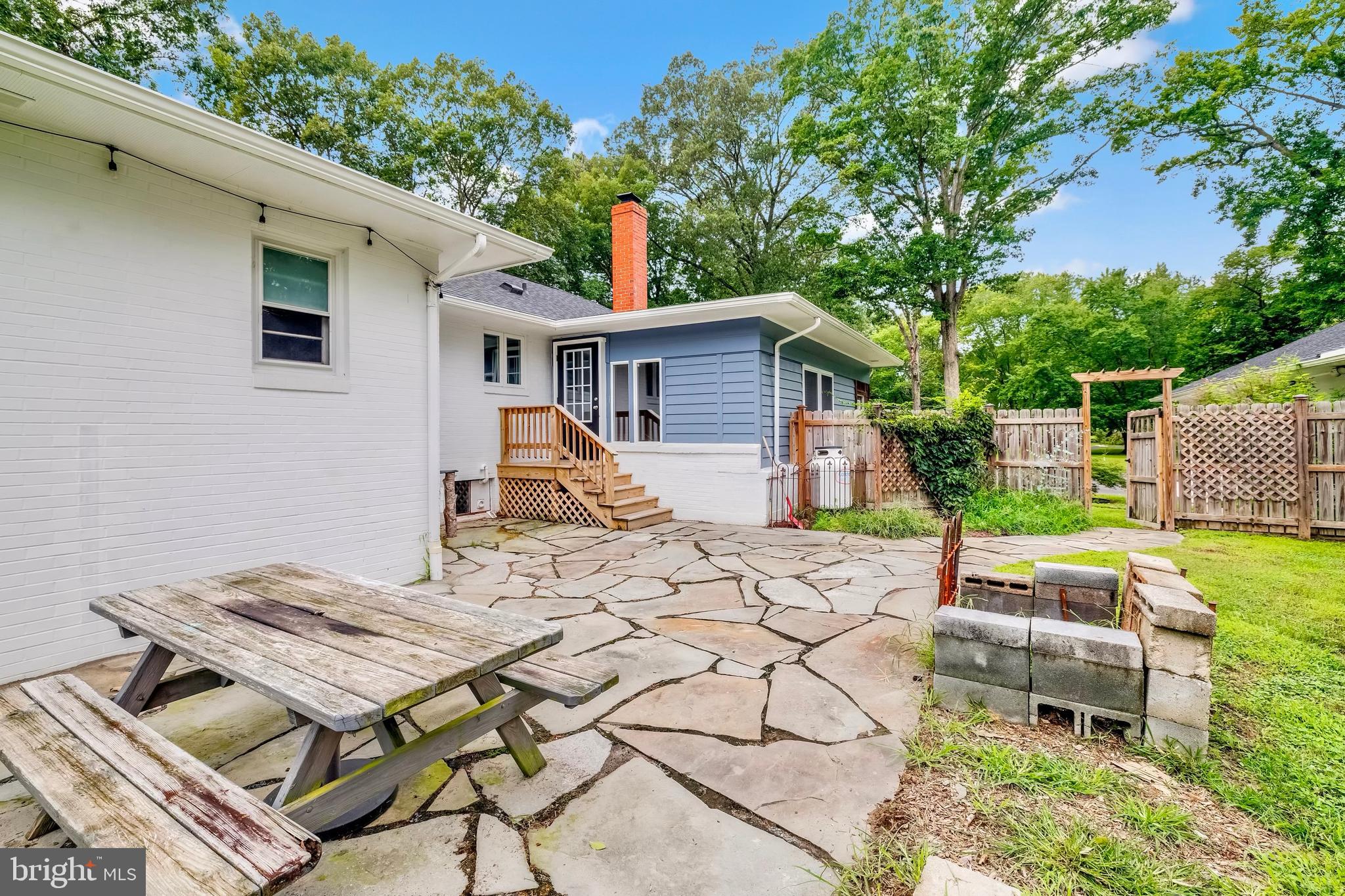 129 White Marsh Rd
