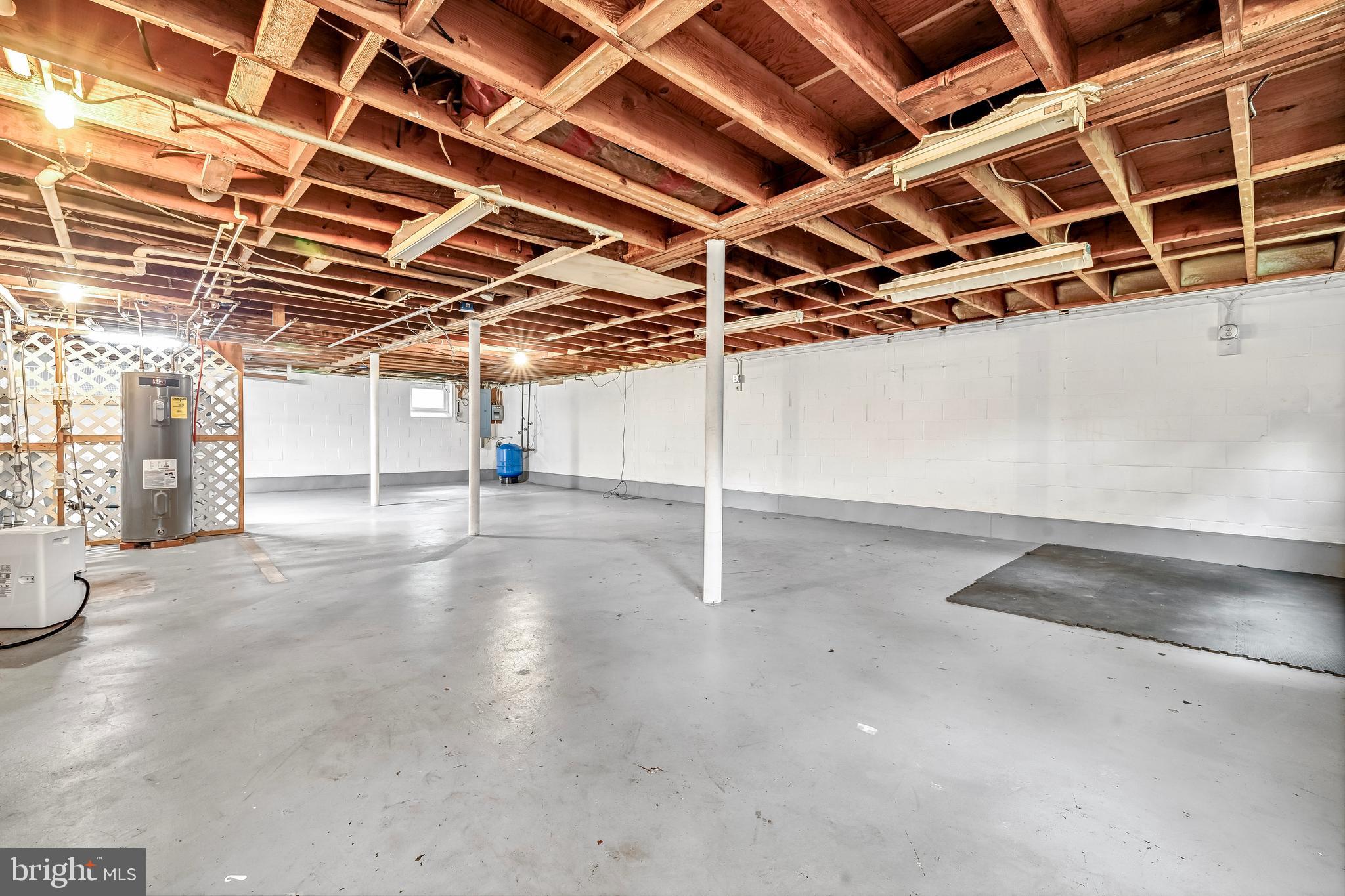 129 White Marsh Rd