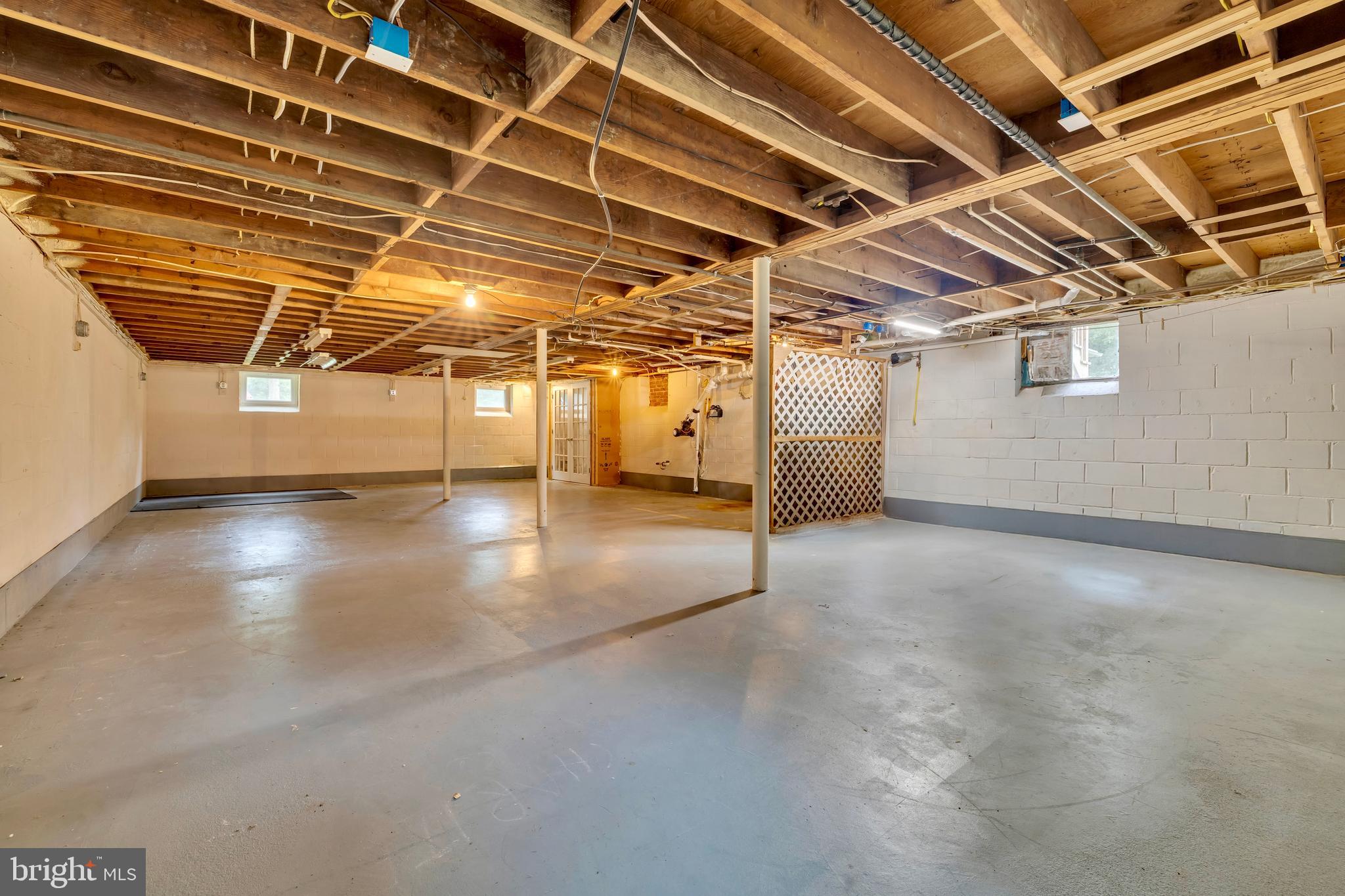 129 White Marsh Rd